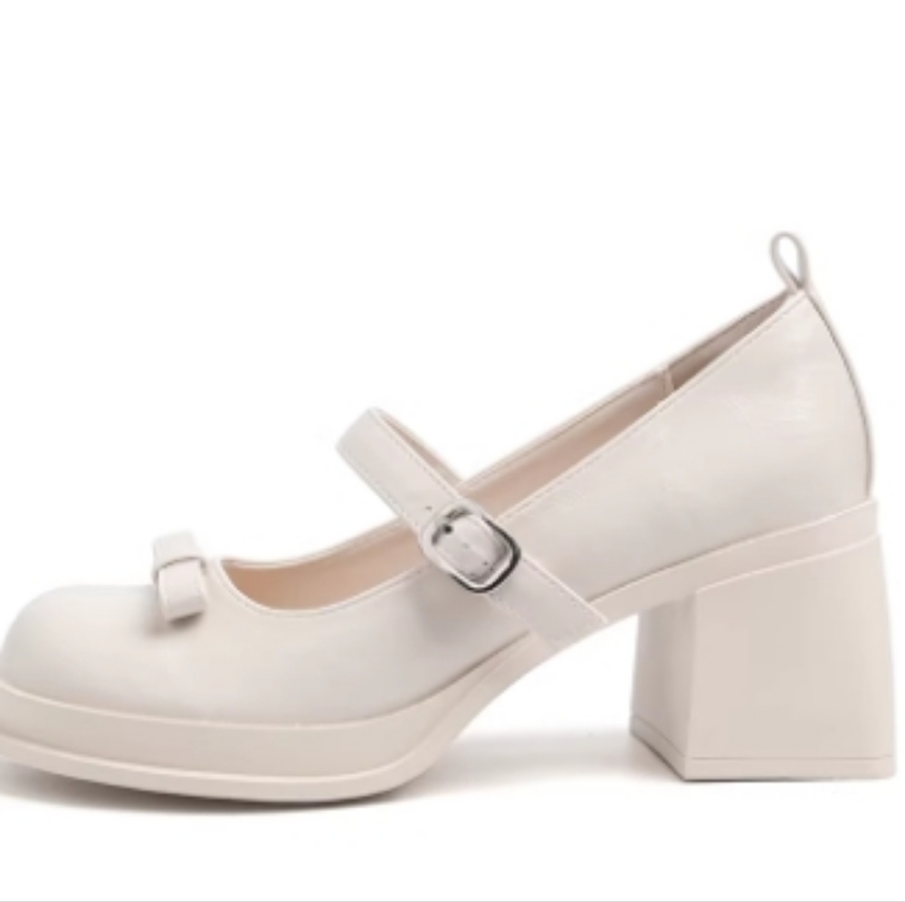 women shoes Heels